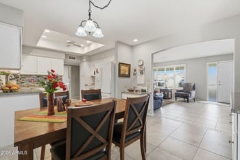 8021 Neville Ave, Mesa, AZ 85209