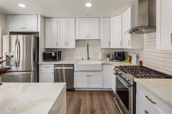 8022 Columbus Ave, Scottsdale, AZ 85251