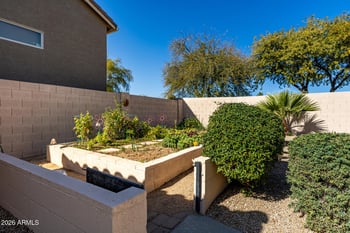 8022 Donald Dr, Peoria, AZ 85383