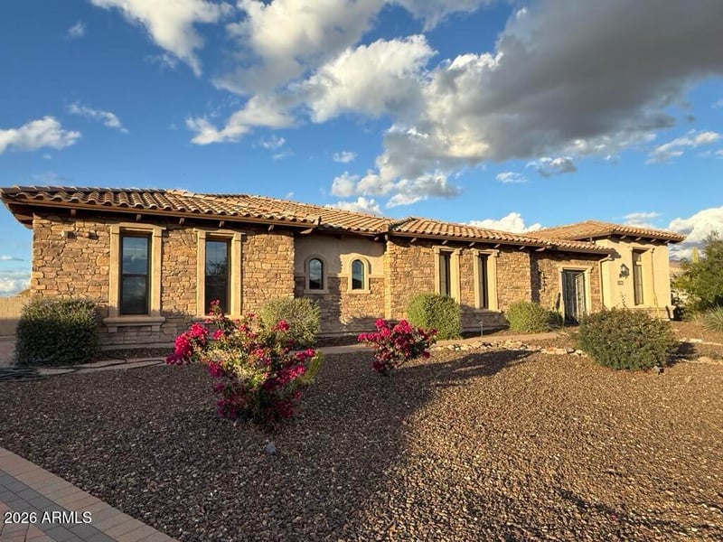 8022 E Laurel St, Mesa, AZ 85207