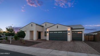 8022 Northview Ave, Glendale, AZ 85303