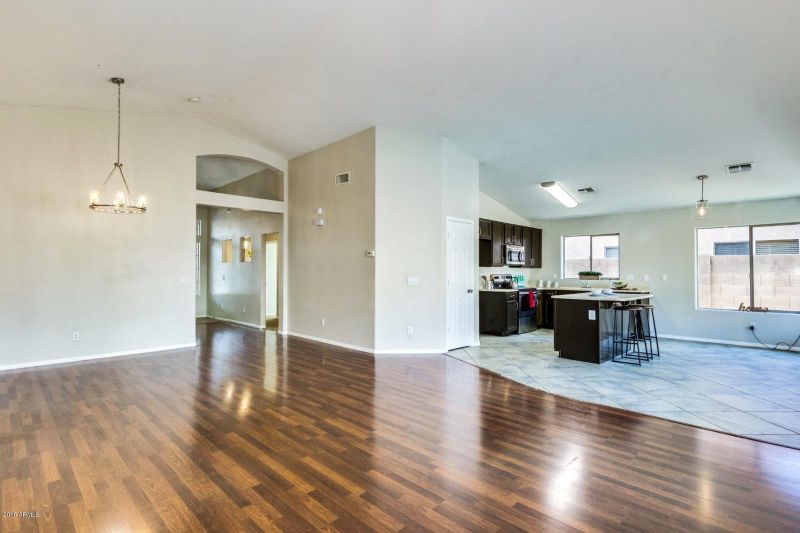 8022 W Williams St, Phoenix, AZ 85043