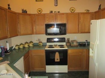 8024 Melinda Ln, Peoria, AZ 85382