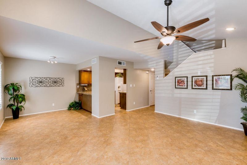 8024 N 48th Ave, Glendale, AZ 85302