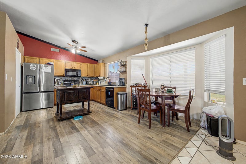 8025 Cicero St, Mesa, AZ 85207