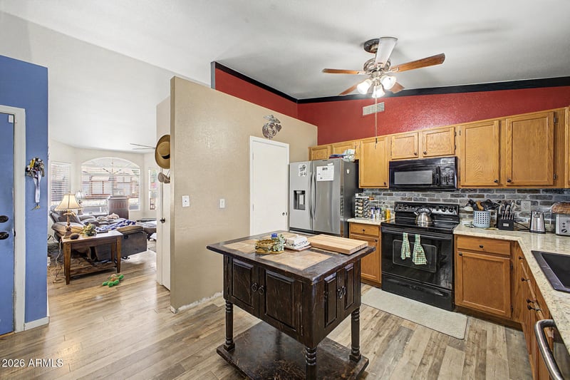 8025 Cicero St, Mesa, AZ 85207