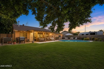 8025 Cicero St, Mesa, AZ 85207