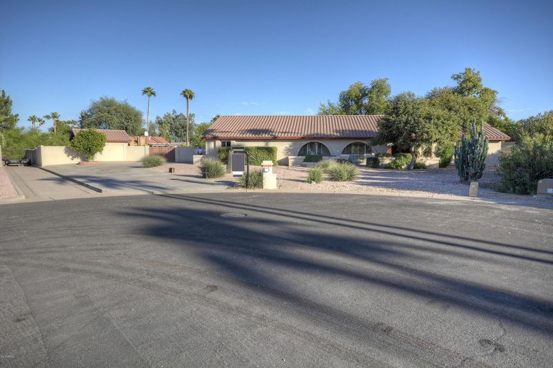 8025 E Voltaire Ave, Scottsdale, AZ 85260