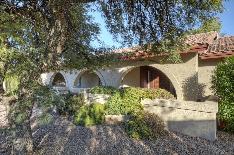 8025 E Voltaire Ave, Scottsdale, AZ 85260