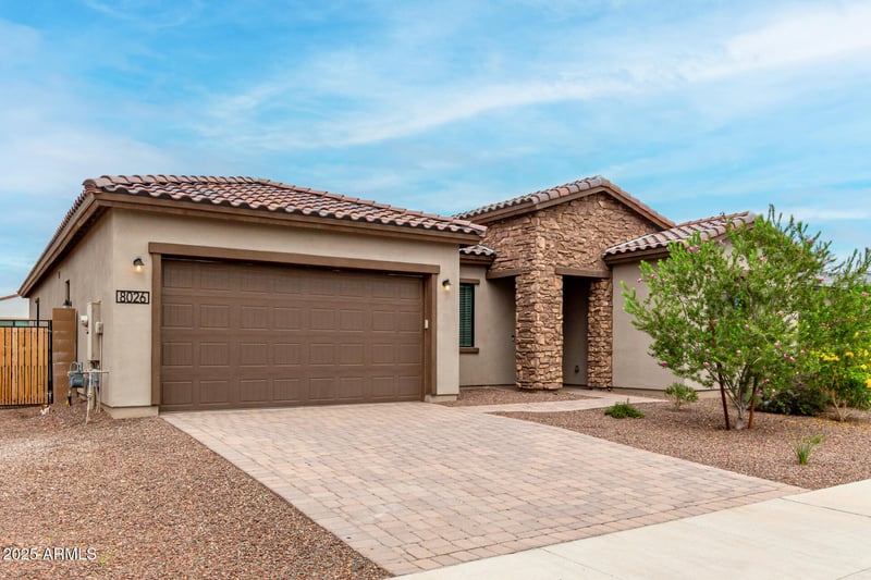 8026 Nicolet Ave, Glendale, AZ 85303