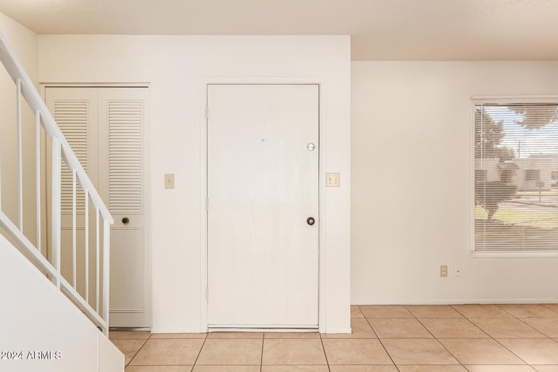8027 32nd Ave, Phoenix, AZ 85051