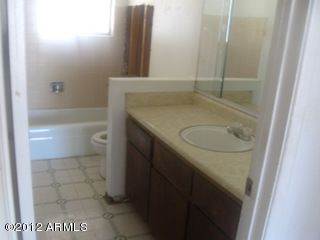 8027 E 3rd Ave, Mesa, AZ 85208