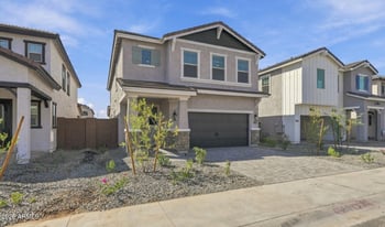 8027 W Harmont Dr, Peoria, AZ 85345