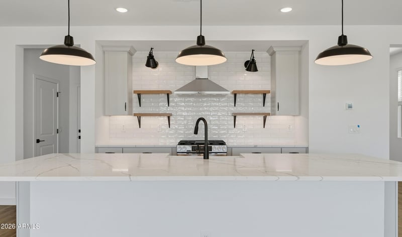 8027 W Harmont Dr, Peoria, AZ 85345