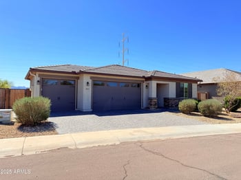 8027 W Pueblo Ave, Phoenix, AZ 85043