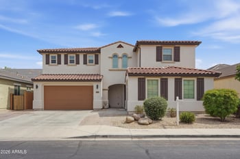 8027 Spur Dr, Peoria, AZ 85383