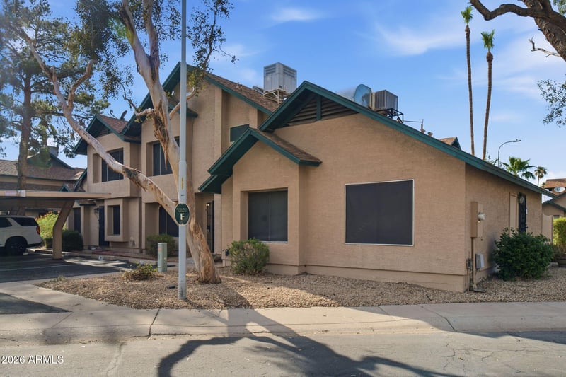 8028 N 48th Ave, Glendale, AZ 85302