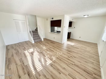 8029 32nd Ln, Phoenix, AZ 85051