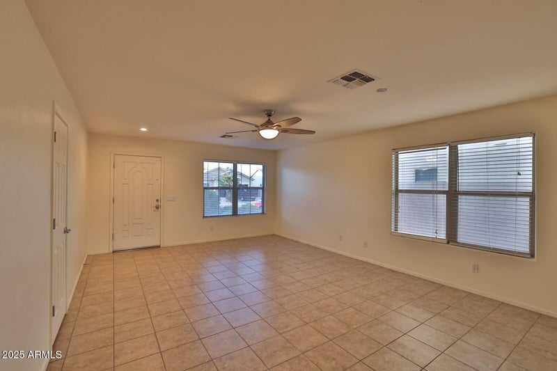803 Burkhalter Dr, San Tan Valley, AZ 85143