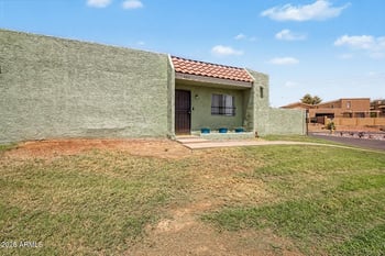 803 E Cochise Dr, Phoenix, AZ 85020