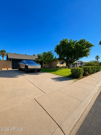 803 W 18th St, Tempe, AZ 85281