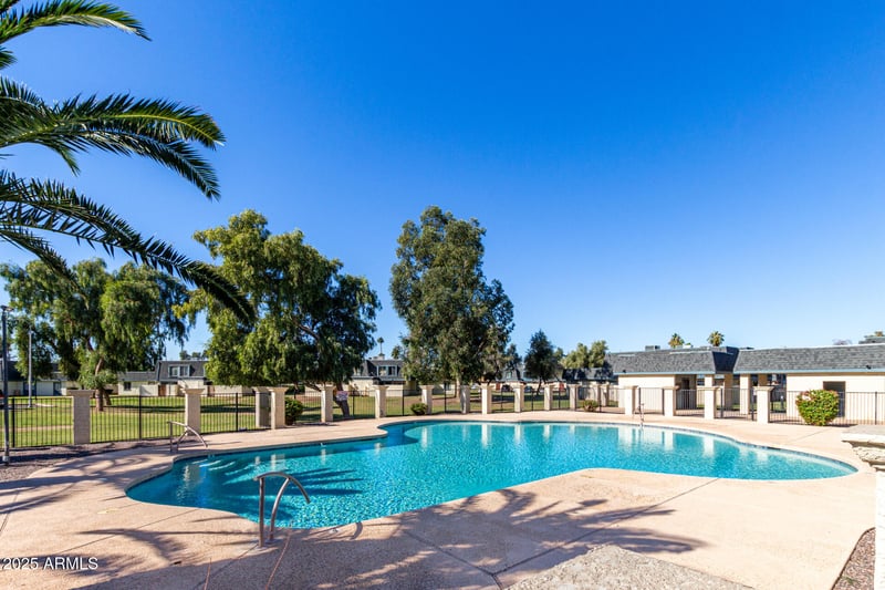 8030 32nd Ln, Phoenix, AZ 85051