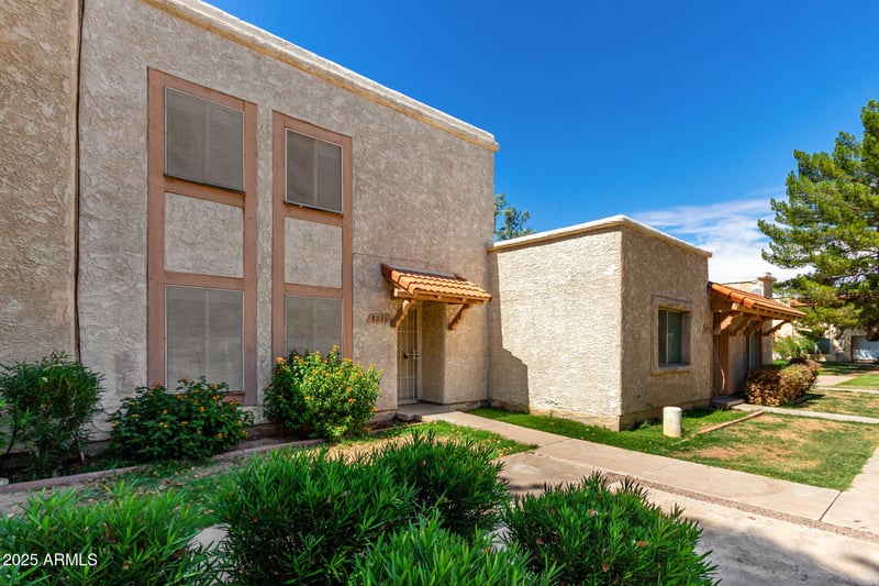 8031 32nd Ave, Phoenix, AZ 85051