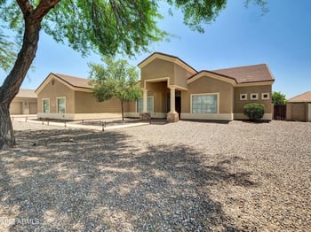 8031 Morten Ave, Glendale, AZ 85303