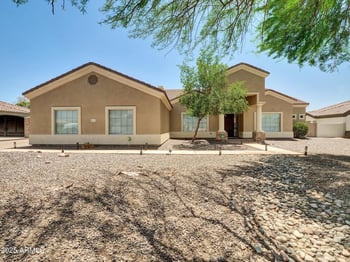 8031 Morten Ave, Glendale, AZ 85303