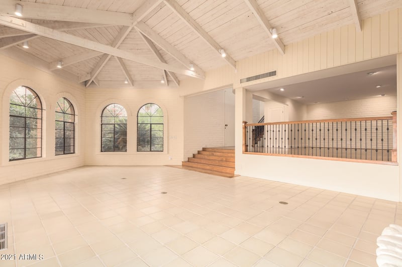 8031 N 54th St, Paradise Valley, AZ 85253