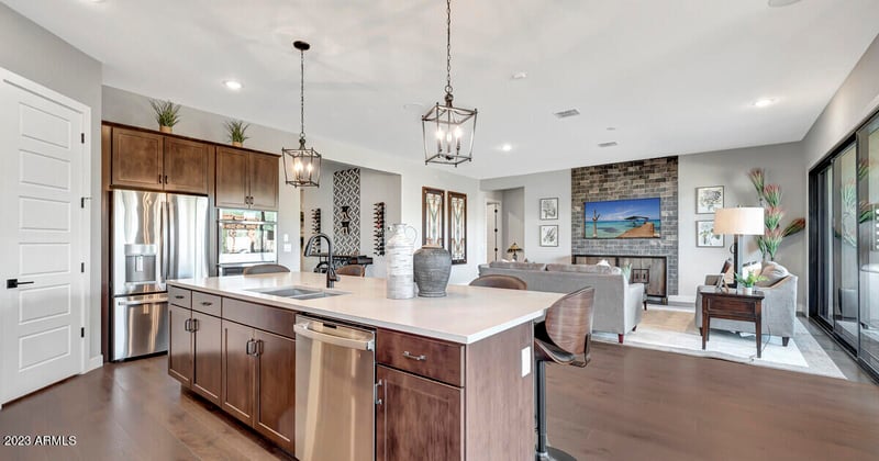 8031 W Nicolet Ave, Glendale, AZ 85303