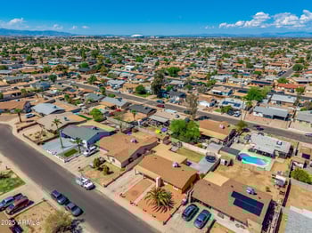8032 Clayton Dr, Phoenix, AZ 85033