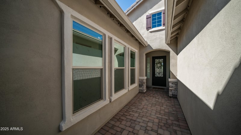 8032 June Cir, Mesa, AZ 85207