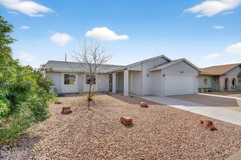 8033 Flossmoor Ave, Mesa, AZ 85208