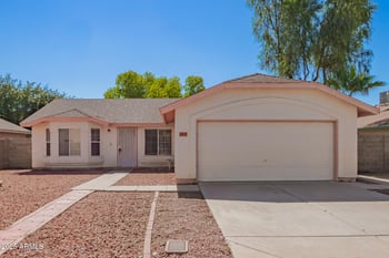 8033 Georgia Ave, Glendale, AZ 85303