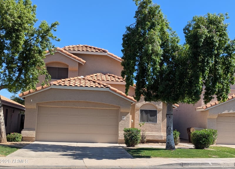 8034 Paradise Dr, Peoria, AZ 85345