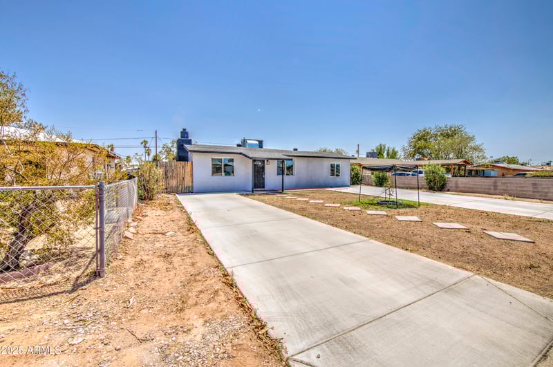 8035 4th Ave, Mesa, AZ 85208