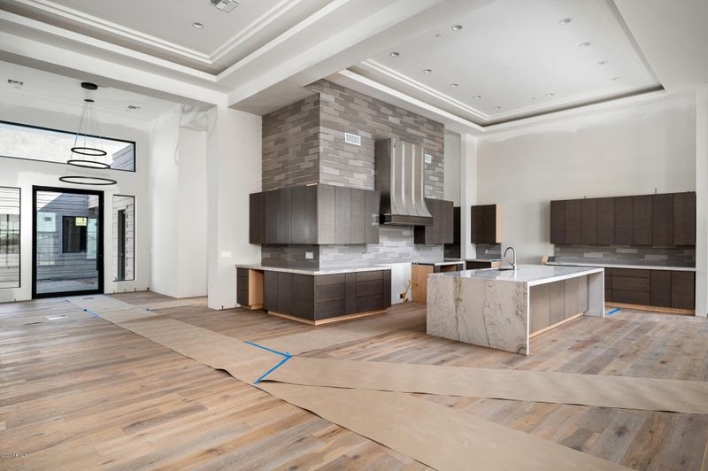 8035 E Copper Canyon Cir, Mesa, AZ 85207