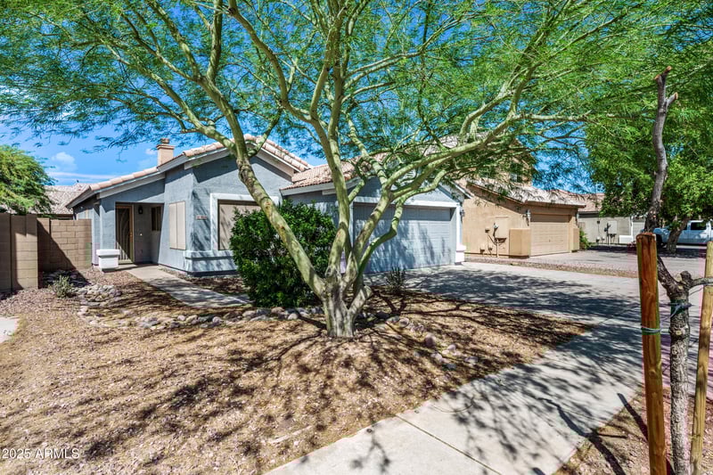 8036 Preston Ln, Phoenix, AZ 85043