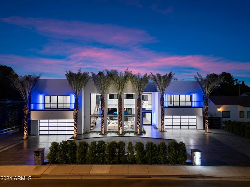 8037 7th Ave, Phoenix, AZ 85021