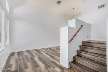 8037 Mohave St, Phoenix, AZ 85043