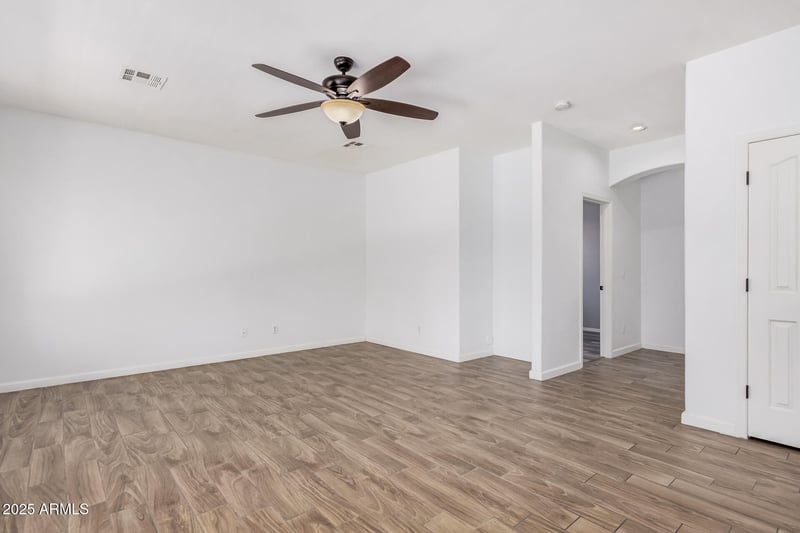 8037 Mohave St, Phoenix, AZ 85043