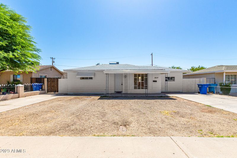 8037 N 28th Dr, Phoenix, AZ 85051