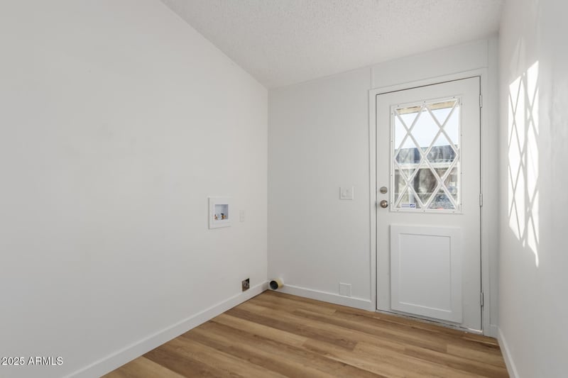 8038 6th Ave, Mesa, AZ 85208