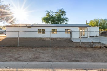 8038 6th Ave, Mesa, AZ 85208