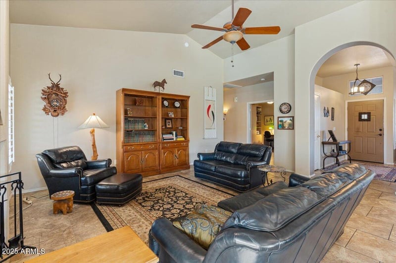 804 Jamaica Way, Gilbert, AZ 85234