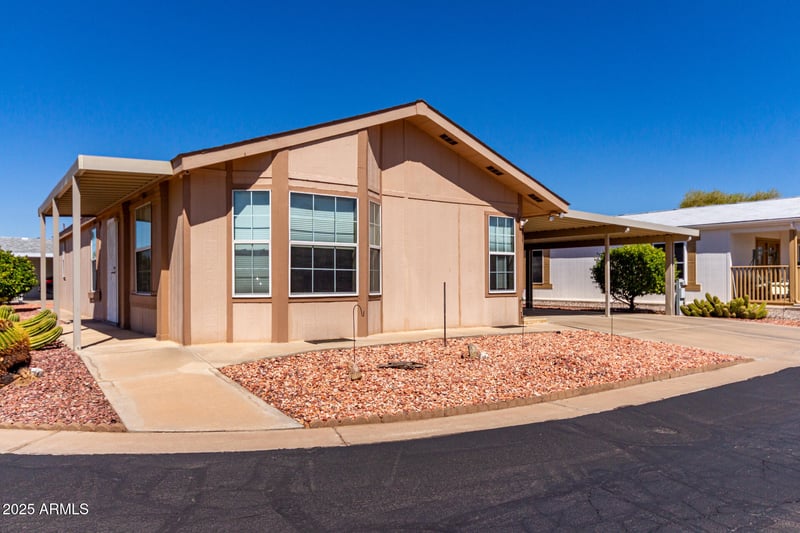 804 Tee St, San Tan Valley, AZ 85140