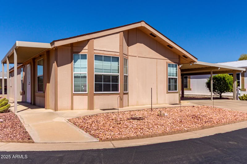 804 Tee St, San Tan Valley, AZ 85140