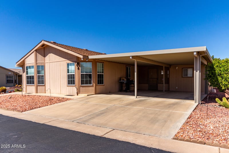 804 Tee St, San Tan Valley, AZ 85140