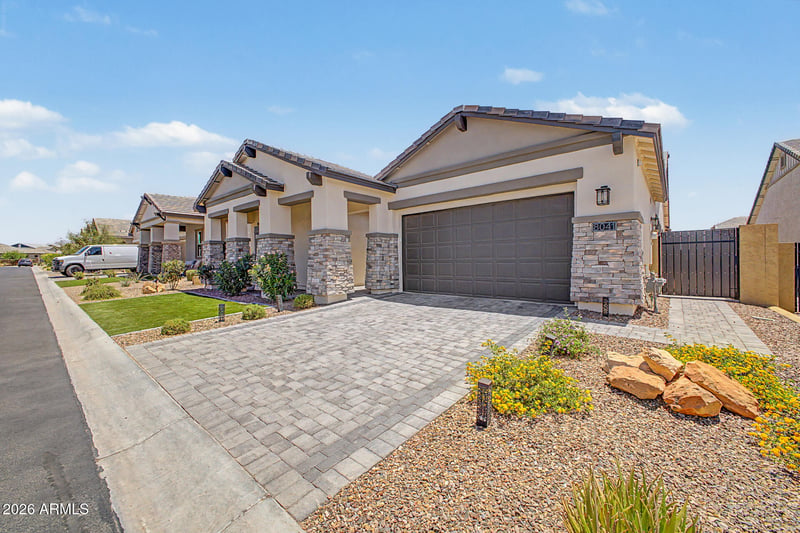 8041 Jacaranda St, Mesa, AZ 85207